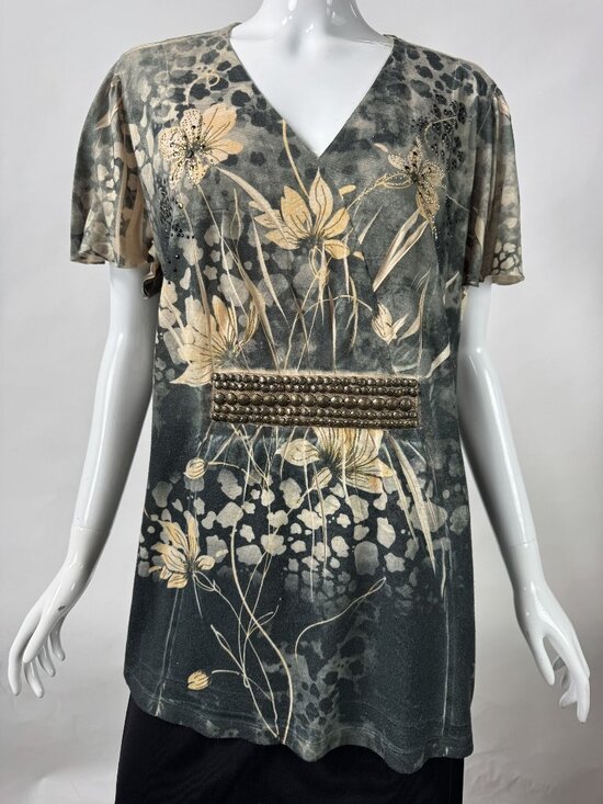 B.L.E.U. Tops - B.L.E.U. Womens 1X Embellished Floral Tunic Top Short Sleeve V-Neck Lightweight
